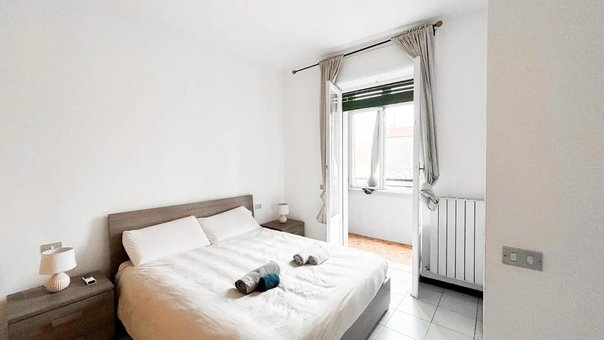 Sweet Staying At Large 3Rooms Apartment In Navigli Milan Italy
