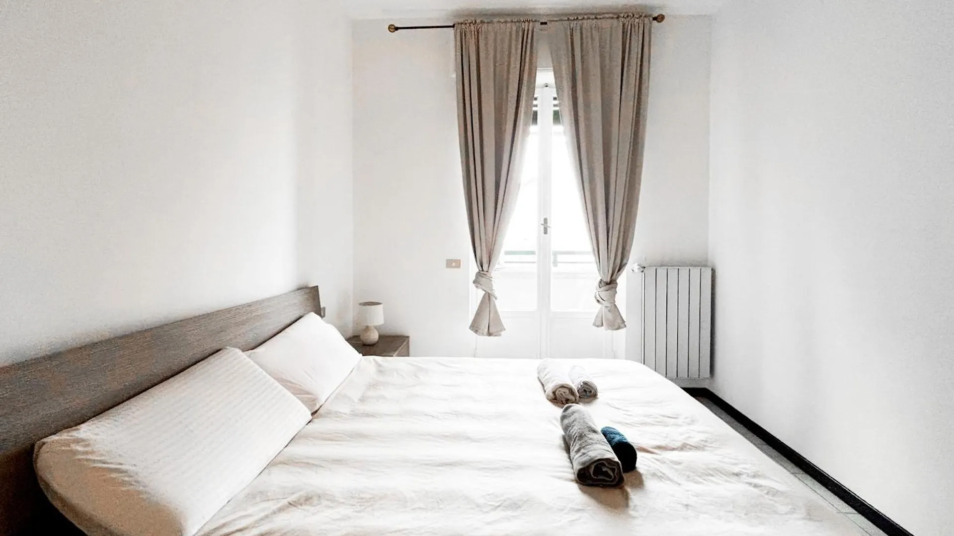Sweet Staying At Large 3Rooms Apartment In Navigli Milan